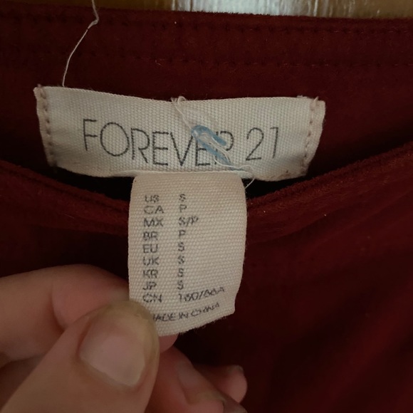 Skirt-small-forever 21 - Picture 3 of 3